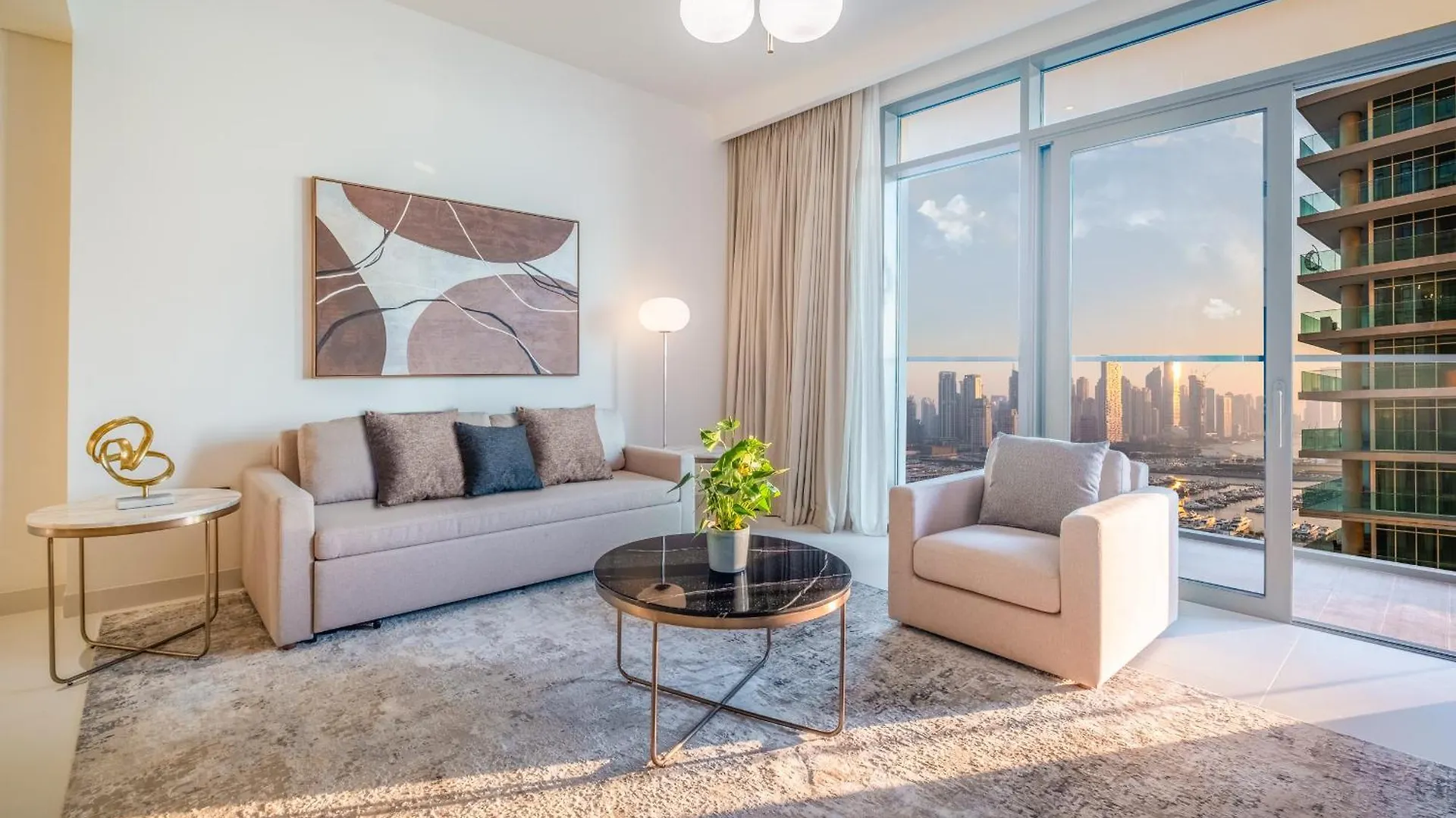 Lux The Marina Vista Beachfront Suite 4 Dubai 0*,  Verenigde Arabische Emiraten