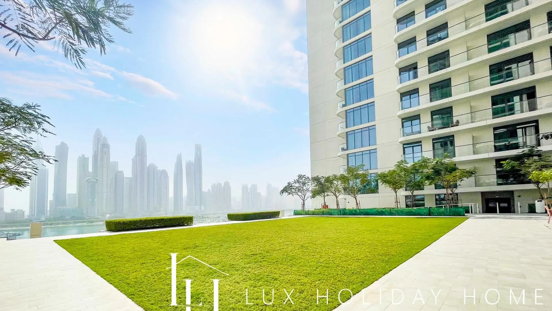 Lux The Marina Vista Beachfront Suite 4 Dubai Apartment