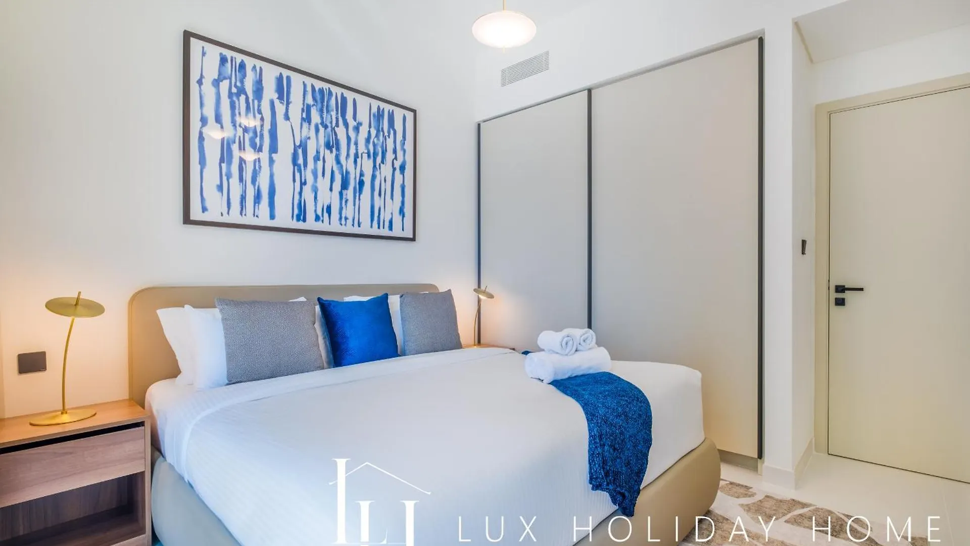 Apartment Lux The Marina Vista Beachfront Suite 4 Dubai
